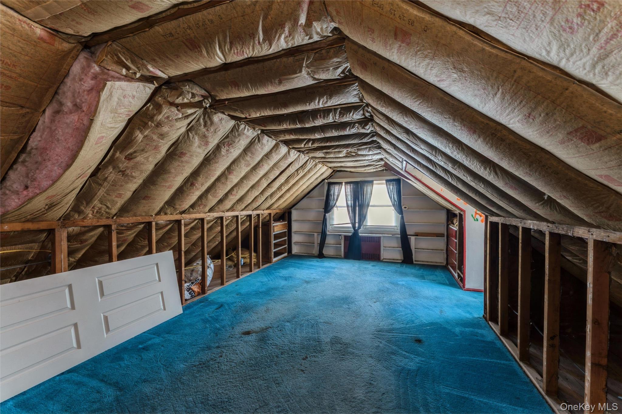 278 Dogwood Road Valley Stream, NY 11580 - Photo 15 of 25