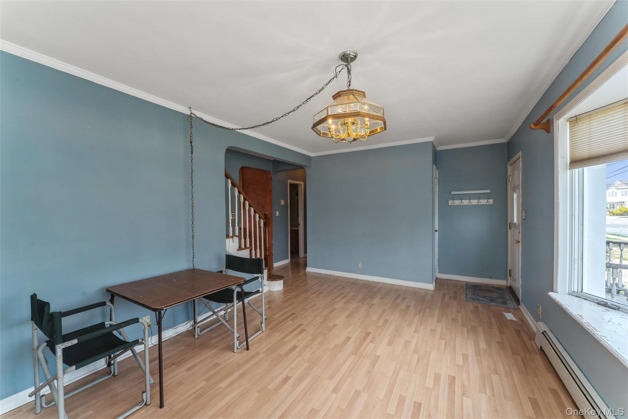 278 Dogwood Road Valley Stream, NY 11580 - Photo 5 of 25