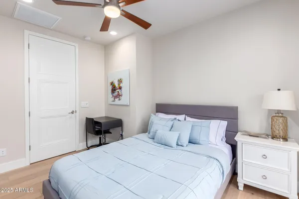 $5,000 | 7550 East Osborn Road, Unit 1002, Scottsdale, AZ 85251