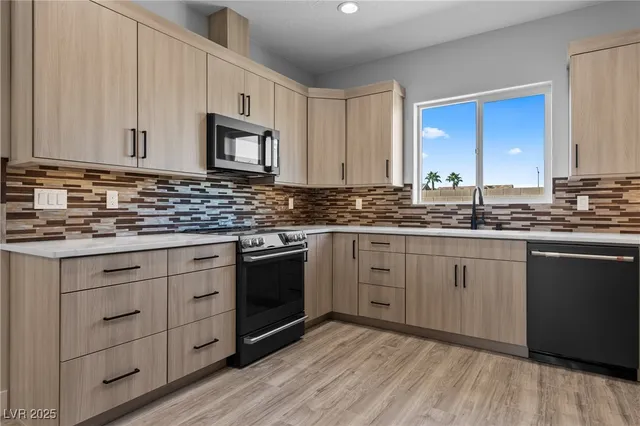 $599,900 | 375 Habib Way, Mesquite, NV 89027