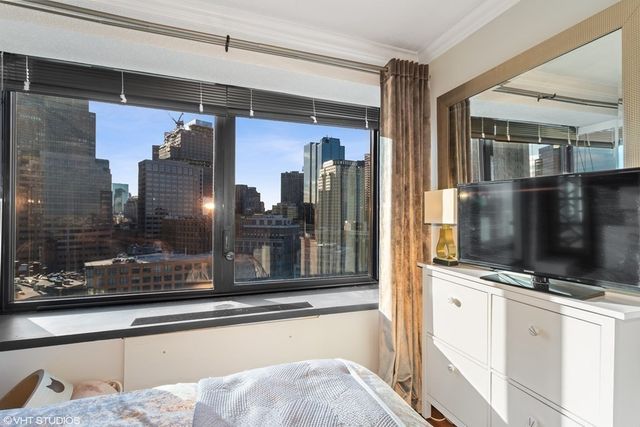 $699,000 | 65 East India Row, Unit 19A, Boston, MA 02110