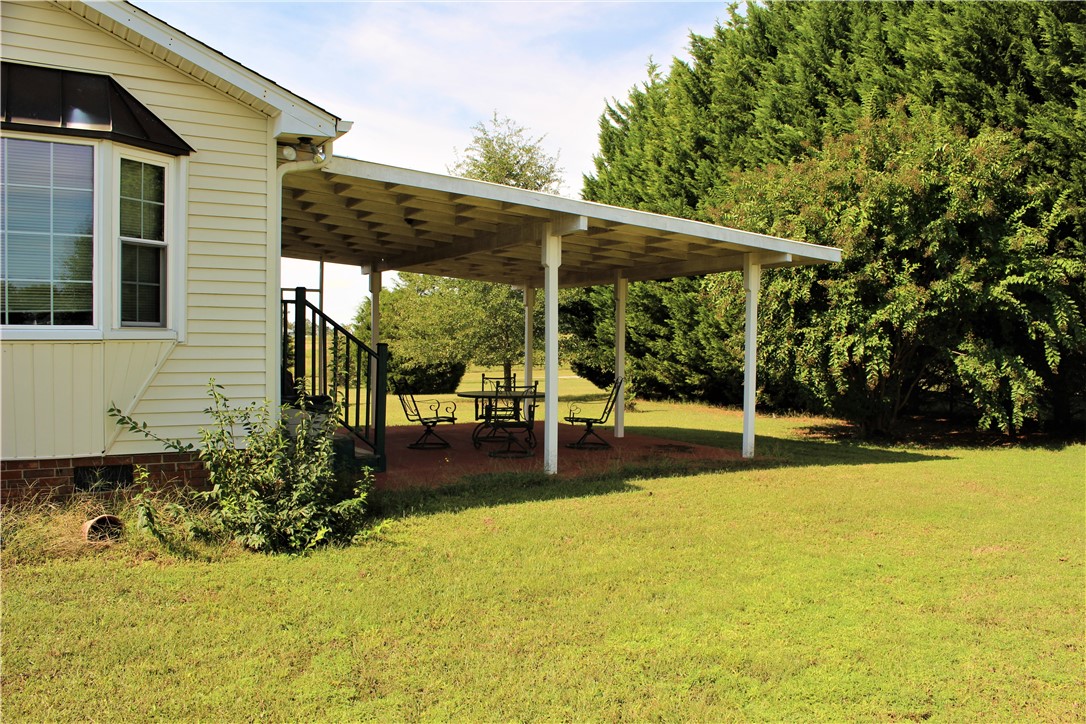 950 Old Webb Road, Unit 1008 OLD WEBB ROAD Anderson, SC 29626 - Photo 15 of 29 Covered Patio