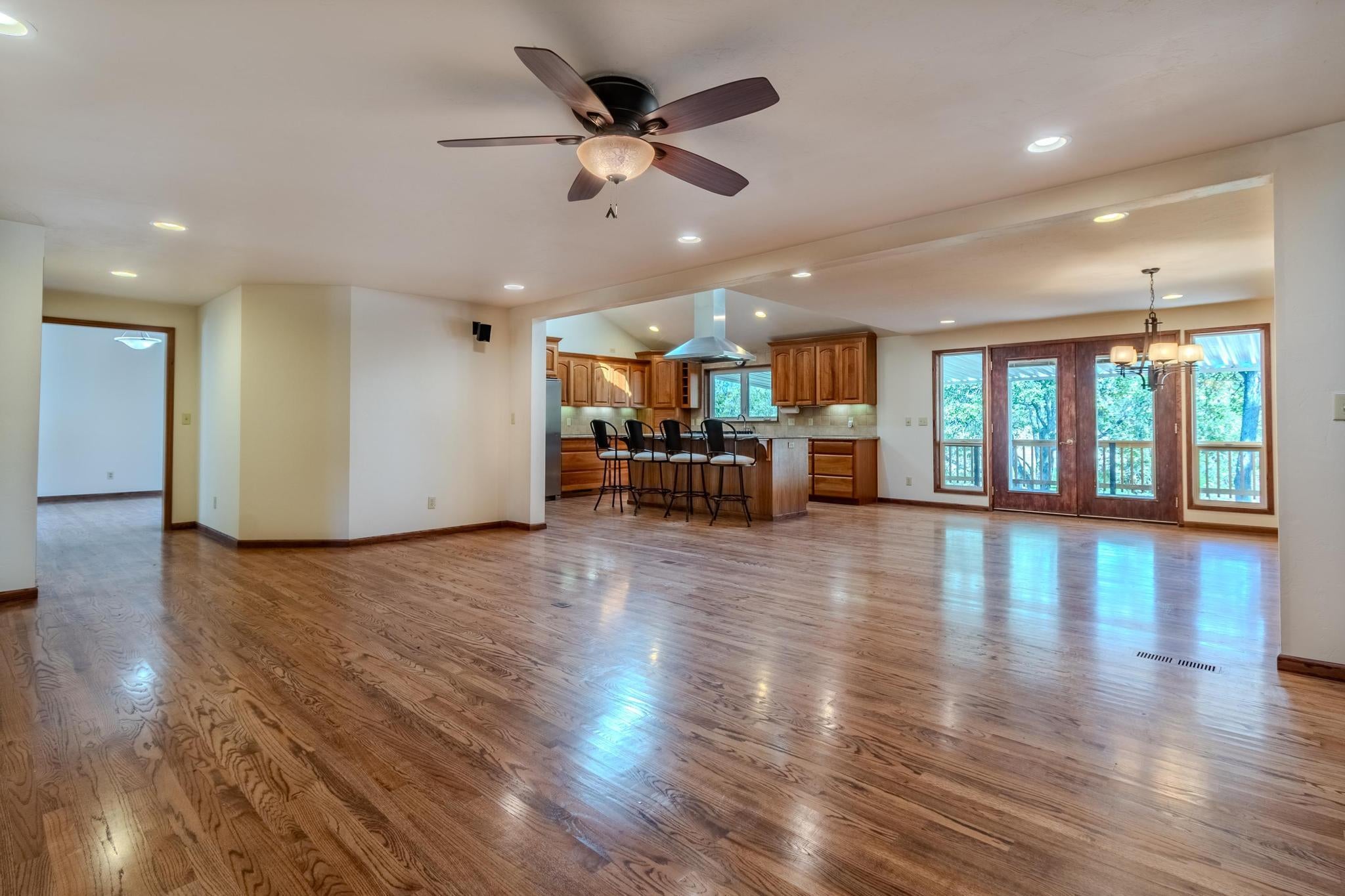 4239 Innsbruck Ridge Medford, OR 97504 - Photo 19 of 58 01-13