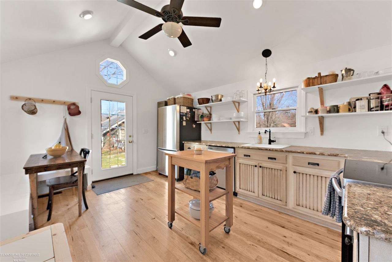 208 Tillson Street Romeo, MI 48065 - Photo 12 of 36