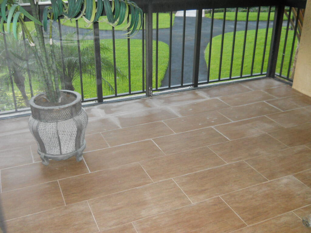 1915 Lavers Circle, Unit E206 Delray Beach, FL 33444 - Photo 8 of 17 patio