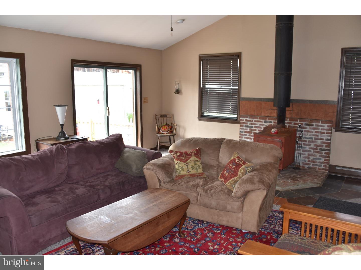 1315 Liberty Avenue Reading, PA 19607 - Photo 13 of 25