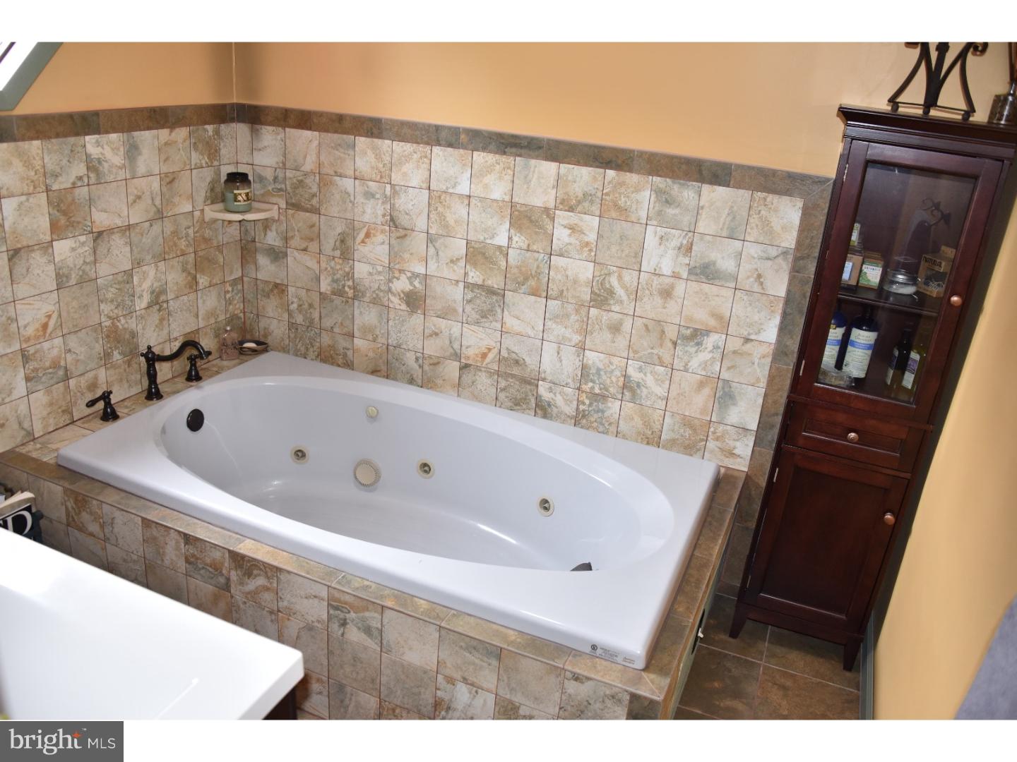 1315 Liberty Avenue Reading, PA 19607 - Photo 16 of 25
