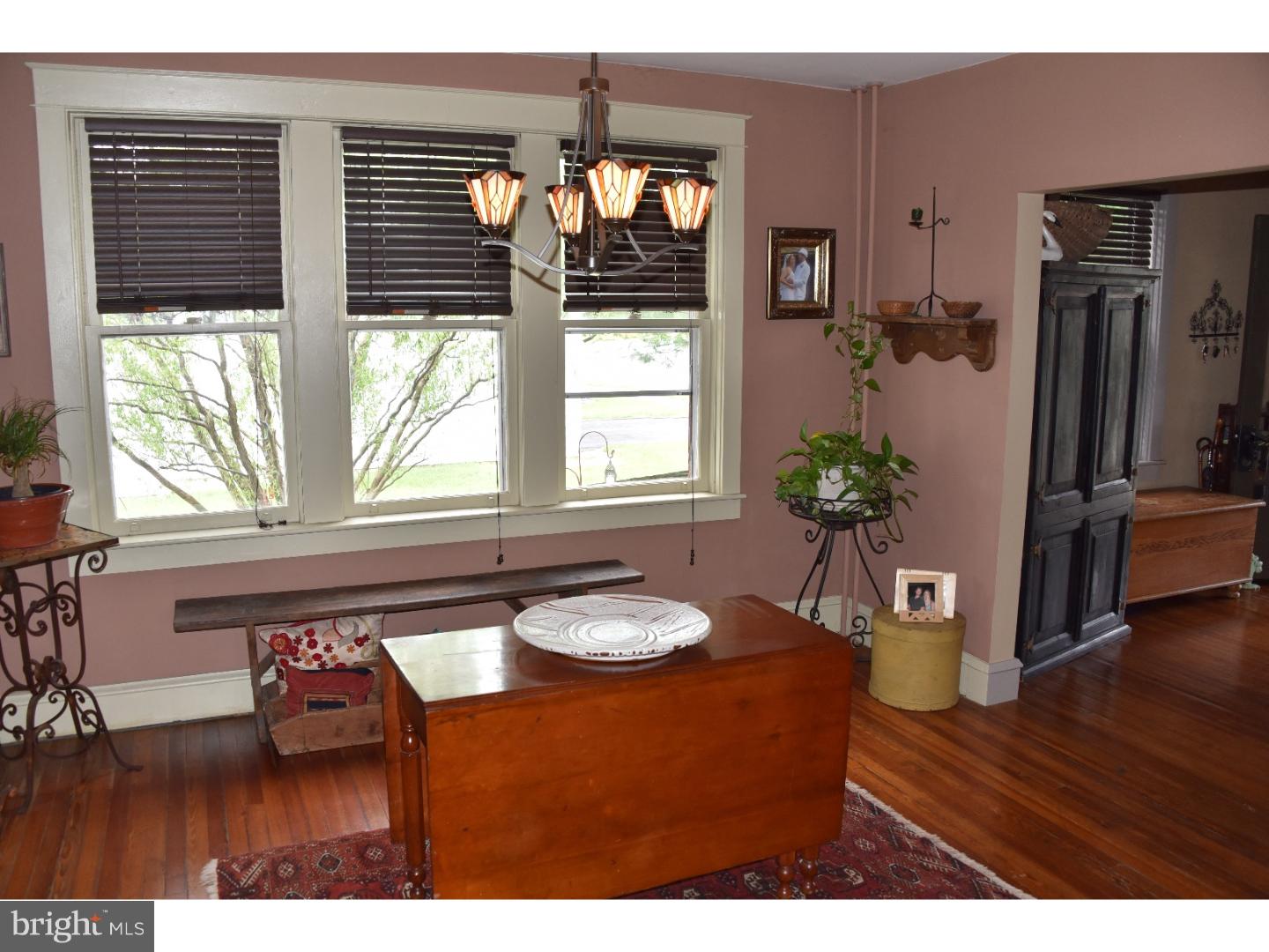 1315 Liberty Avenue Reading, PA 19607 - Photo 6 of 25