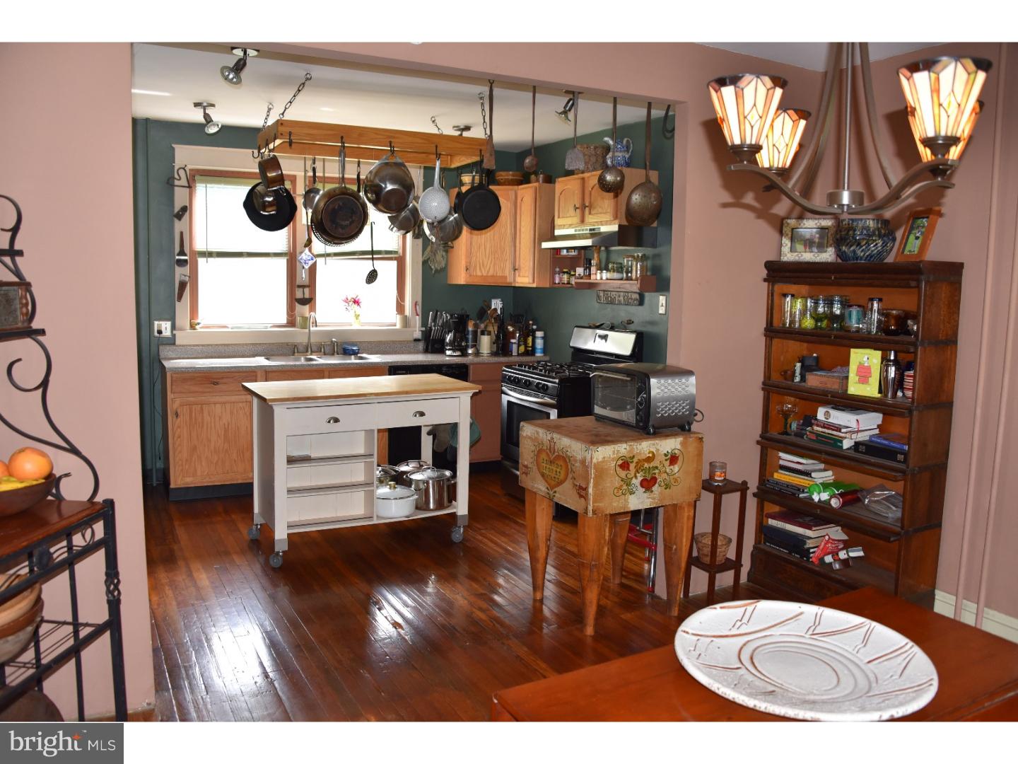 1315 Liberty Avenue Reading, PA 19607 - Photo 7 of 25