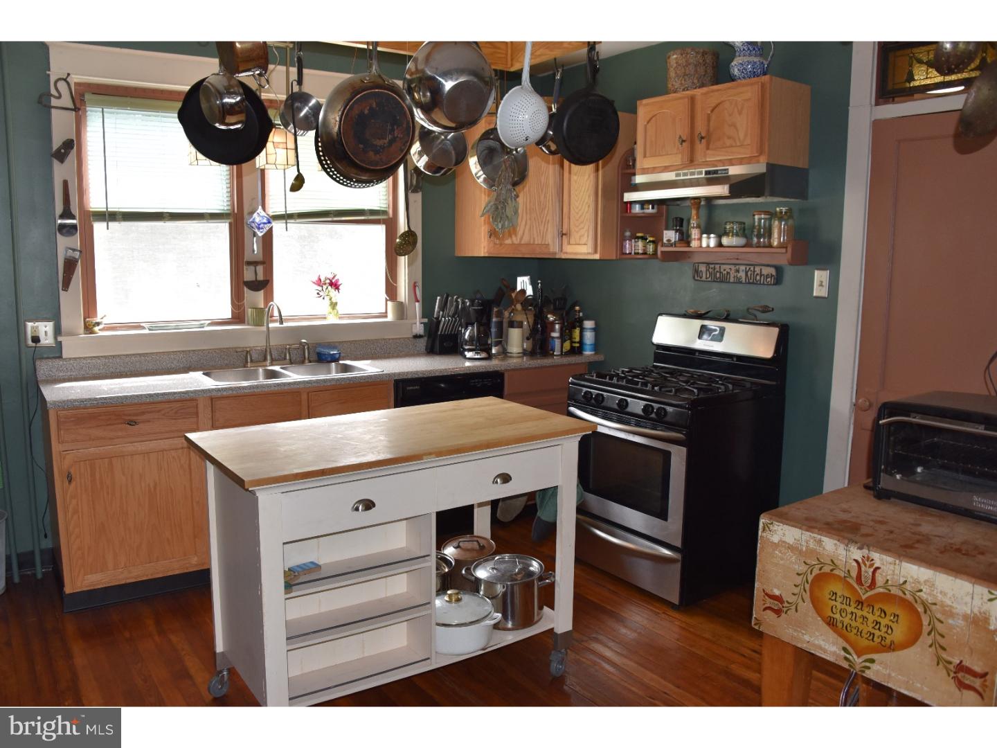 1315 Liberty Avenue Reading, PA 19607 - Photo 8 of 25