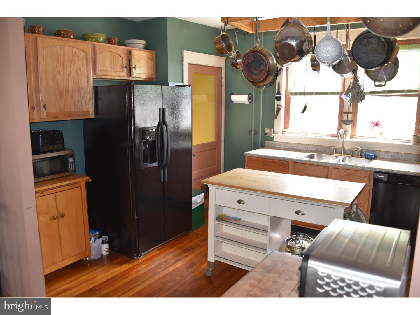 1315 Liberty Avenue Reading, PA 19607 - Photo 9 of 25