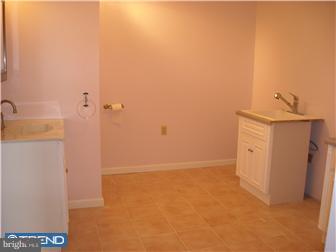 1044 Whitner Road Reading, PA 19605 - Photo 3 of 11 Laundry Room