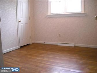 1044 Whitner Road Reading, PA 19605 - Photo 5 of 11 Bedroom 3