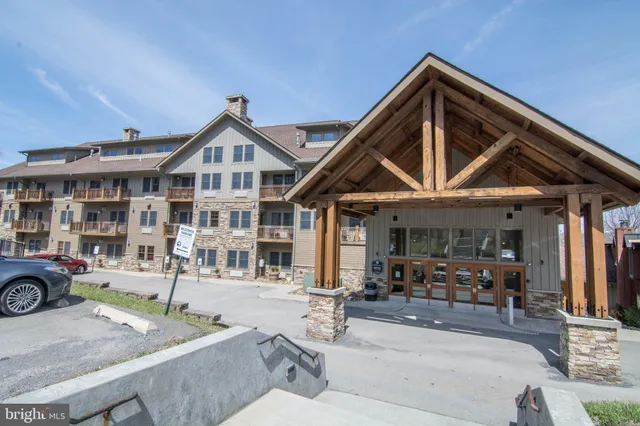 $260,000 | 565 Glendale Road, Unit 103B, Oakland, MD 21550