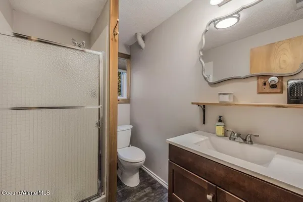 $779,000 | 20355 Highway 2, Sandpoint, ID 83864