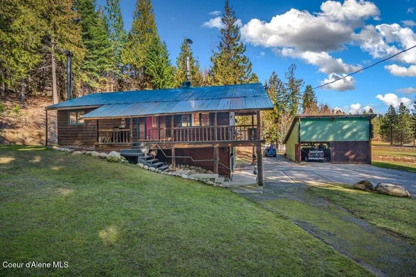 $779,000 | 20355 Highway 2, Sandpoint, ID 83864