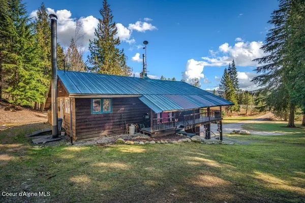 $779,000 | 20355 Highway 2, Sandpoint, ID 83864