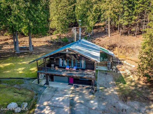 $779,000 | 20355 Highway 2, Sandpoint, ID 83864