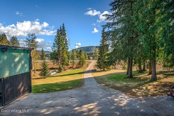 $779,000 | 20355 Highway 2, Sandpoint, ID 83864
