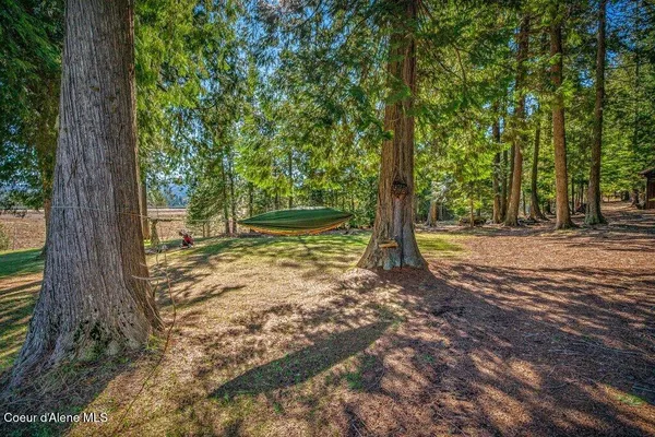 $779,000 | 20355 Highway 2, Sandpoint, ID 83864