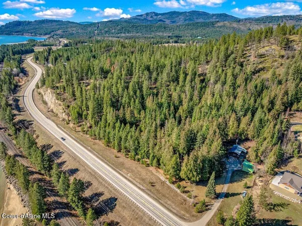 $779,000 | 20355 Highway 2, Sandpoint, ID 83864