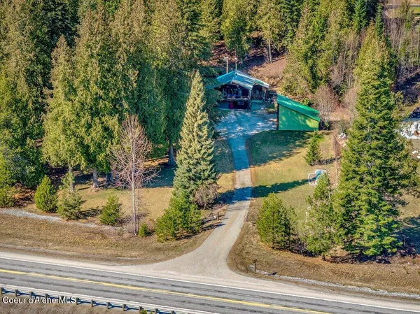 $779,000 | 20355 Highway 2, Sandpoint, ID 83864