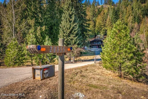 $779,000 | 20355 Highway 2, Sandpoint, ID 83864