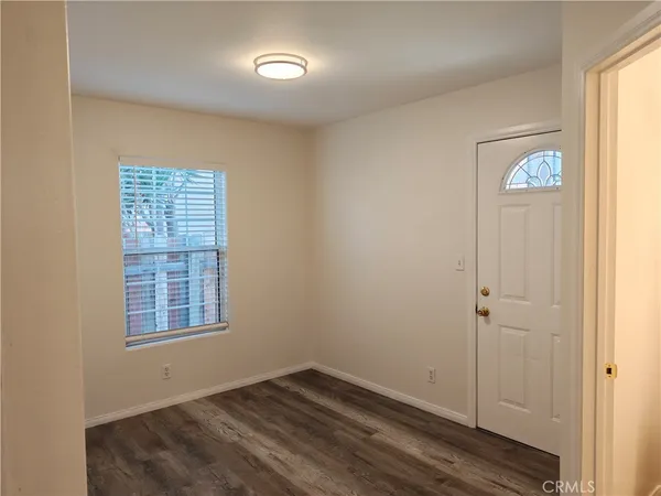 $695,000 | 2439 East 15th Street, Long Beach, CA 90804