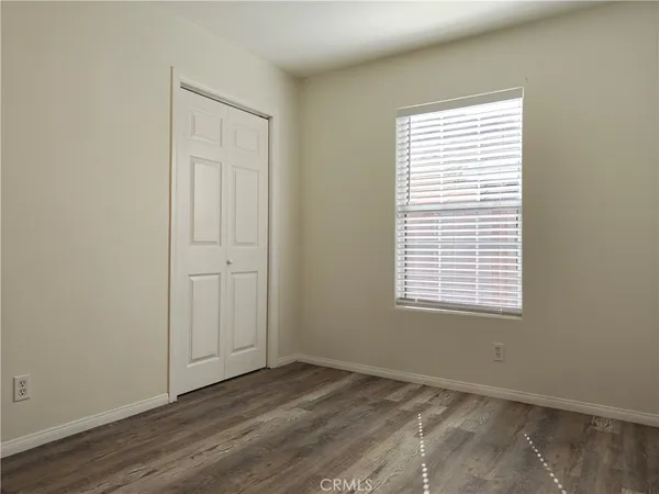 $695,000 | 2439 East 15th Street, Long Beach, CA 90804