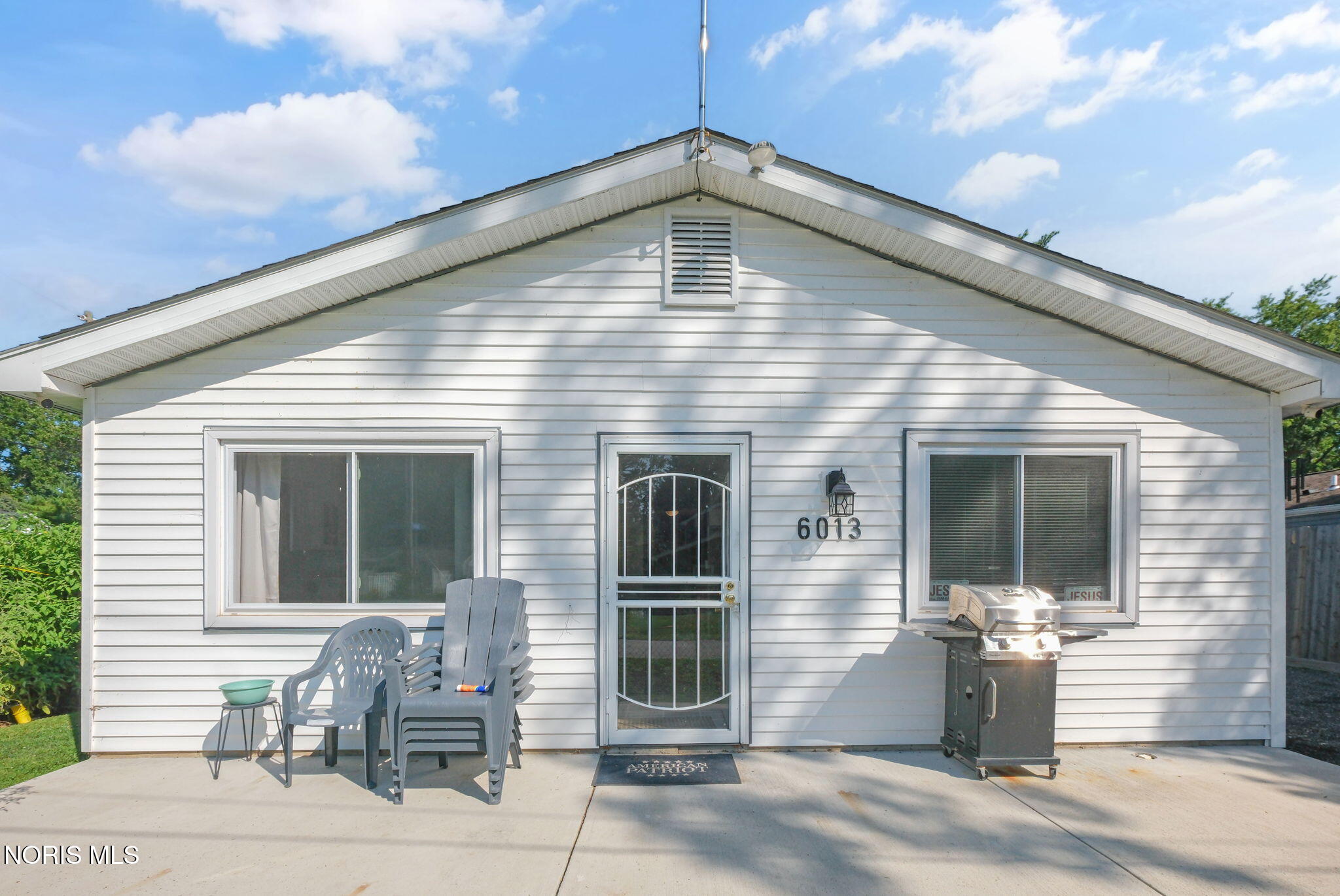 6013 James Road Oregon, OH 43616 - Photo 2 of 23 Gallery Image 2