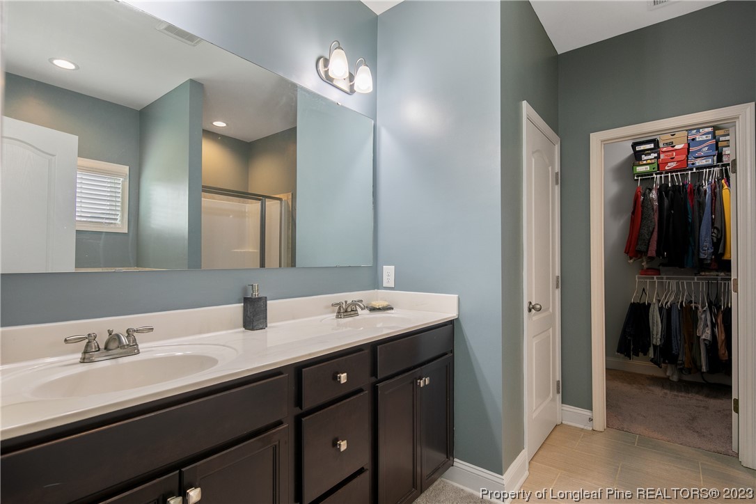 6808 Hunters Den Road Hope Mills, NC 28348 - Photo 24 of 50 Gallery Image 24