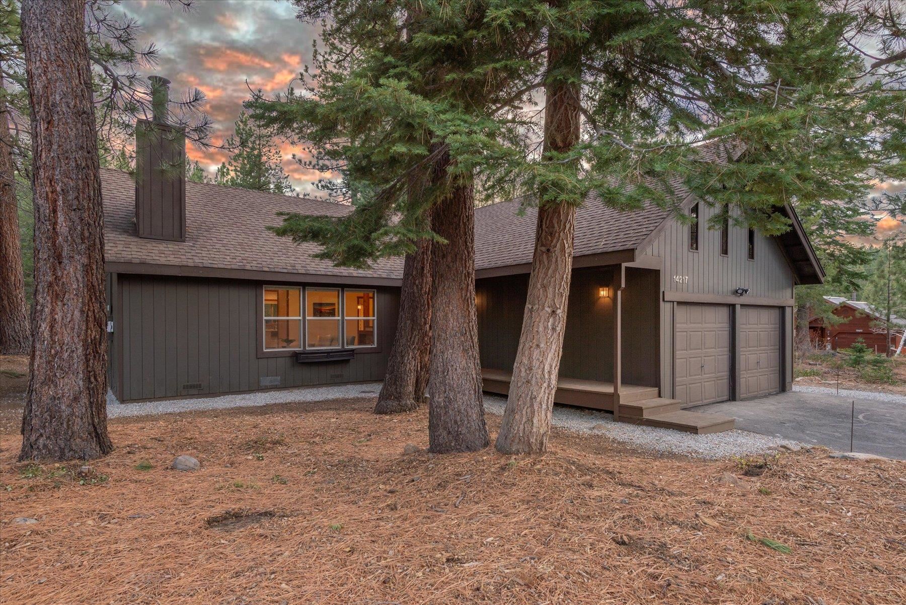 14217 Gyrfalcon Street Truckee, CA 96161 - Photo 17 of 25