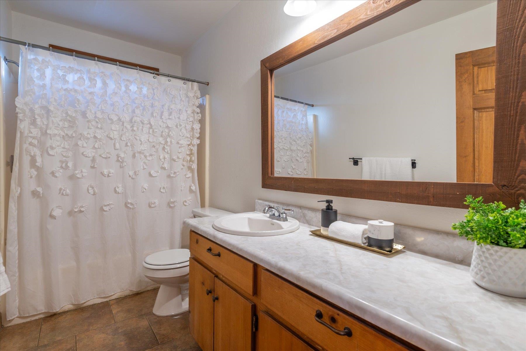 14217 Gyrfalcon Street Truckee, CA 96161 - Photo 6 of 25