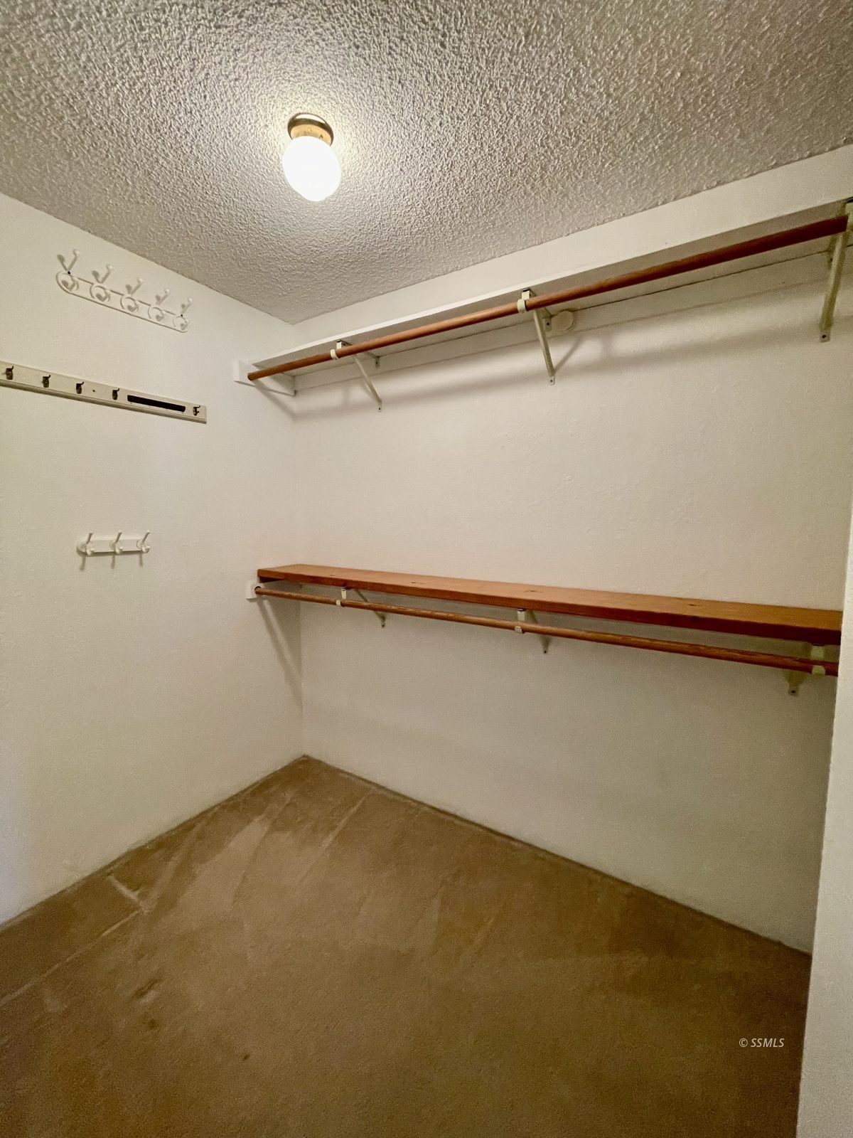 701 West Bataan Avenue Ridgecrest, CA 93555 - Photo 26 of 40