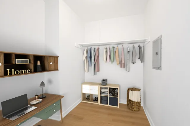 $2,300 | 655 West Irving Park Road, Unit 1114, Chicago, IL 60613