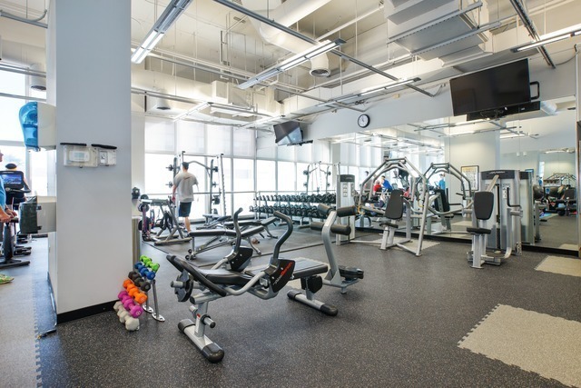 655 West Irving Park Road, Unit 1114 Chicago, IL 60613 - Photo 20 of 23