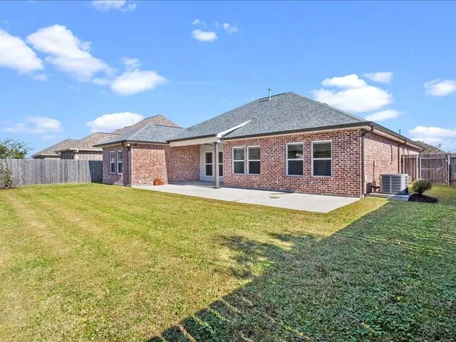 $449,000 | 109 Cove Glen Lane, Luling, LA 70070