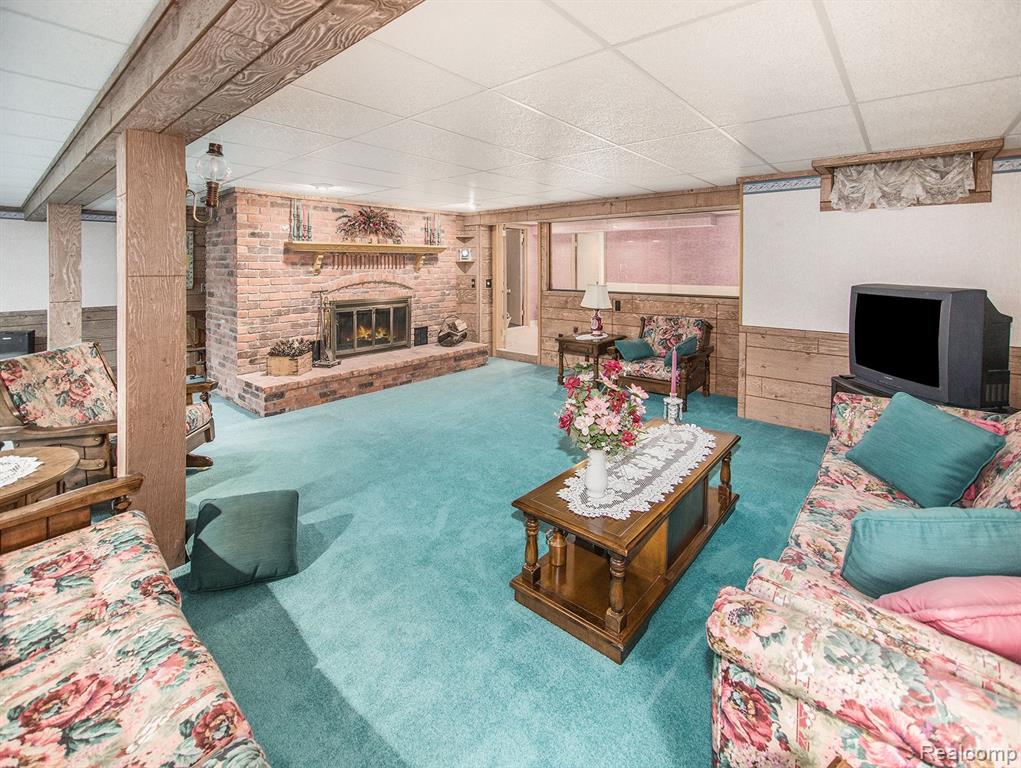 3550 Winter Creek Road Rochester Hills, MI 48307 - Photo 18 of 28