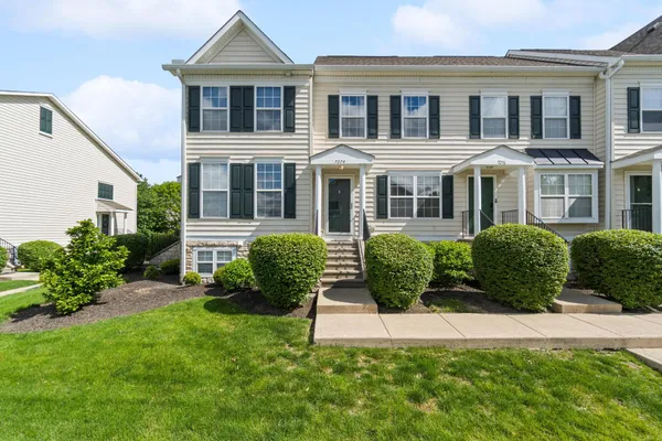 $285,000 | 7274 Colonial Affair Drive, Unit 11, New Albany, OH 43054