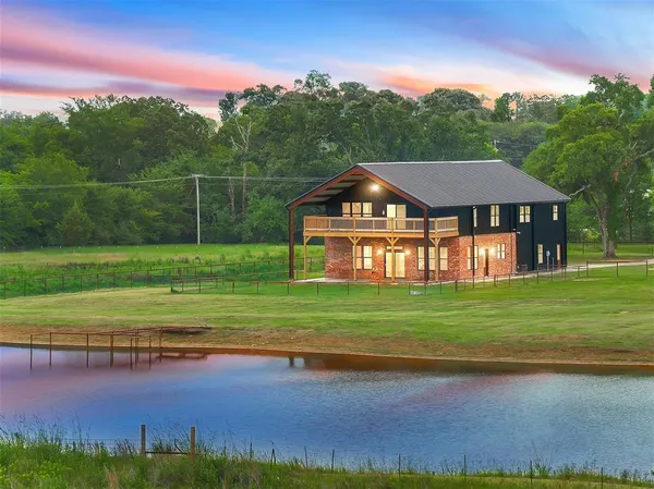 $849,900 | 412 County Road 1413, Van, TX 75790