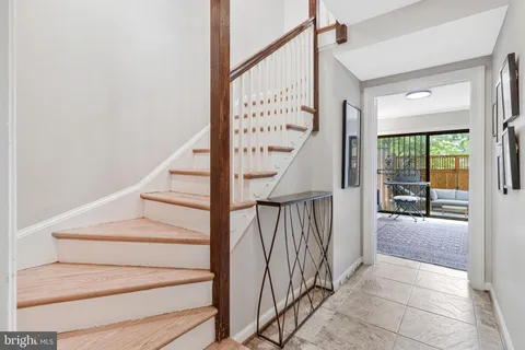 a view of entryway