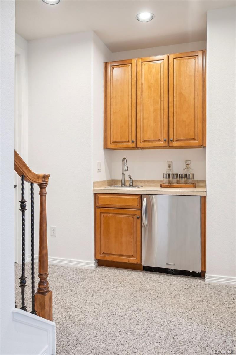 9507 Pendio Court Highlands Ranch, CO 80126 - Photo 43 of 50 Gallery Image 43