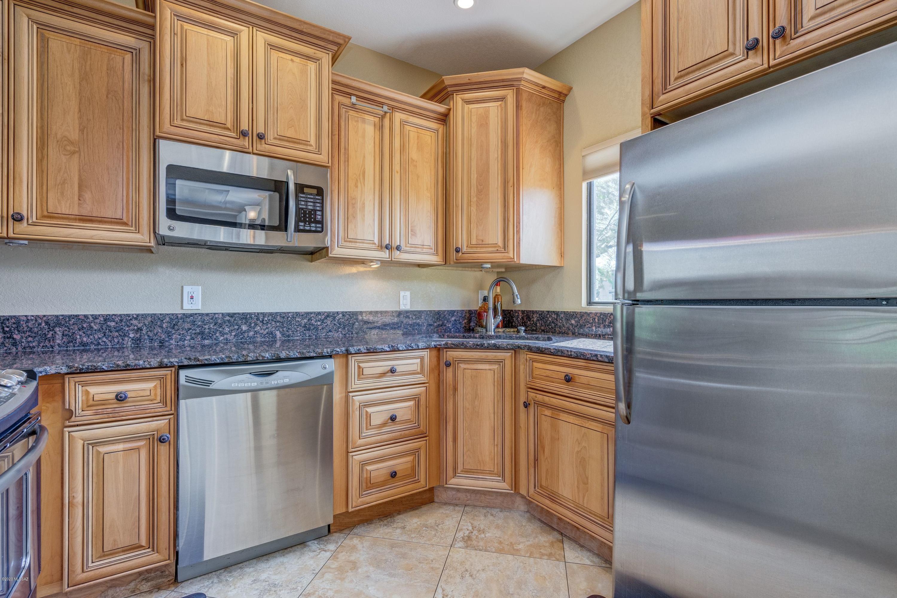 5800 North Kolb Road, Unit 8242 Tucson, AZ 85750 - Photo 19 of 46 Gallery Image 19