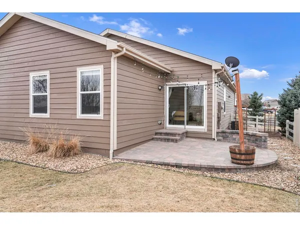 a house view with a outdoor space