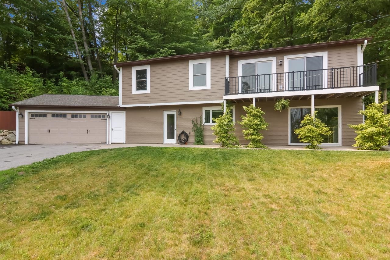 9630 East Carter Road Traverse City, MI 49684 - Photo 1 of 32 1912306.JPG