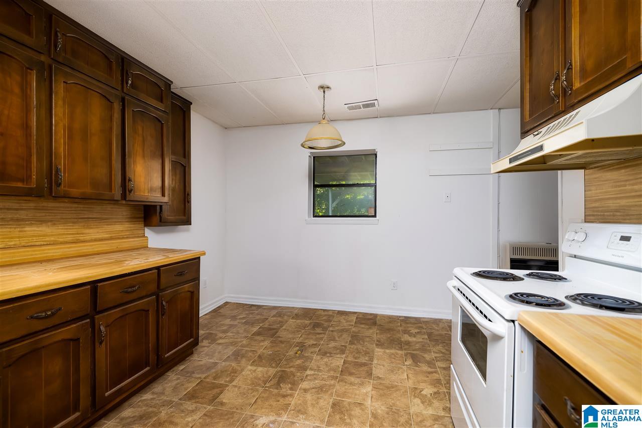8538 Woodview Road Pinson, AL 35126 - Photo 31 of 43