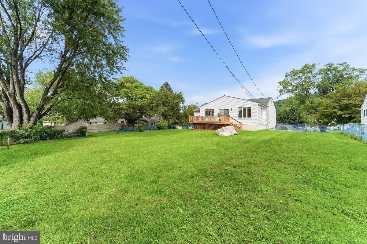 402 Farmhouse Road Downingtown, PA 19335 - Photo 36 of 39 Gallery Image 36