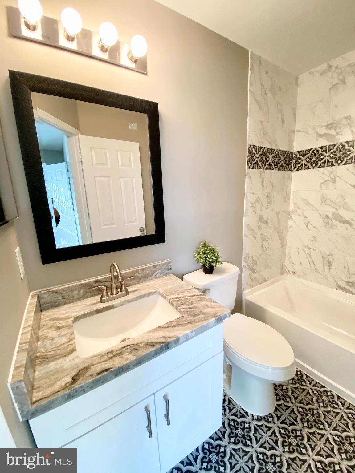 6524 Ridgeborne Drive Rosedale, MD 21237 - Photo 22 of 30 Primary bedroom bath
