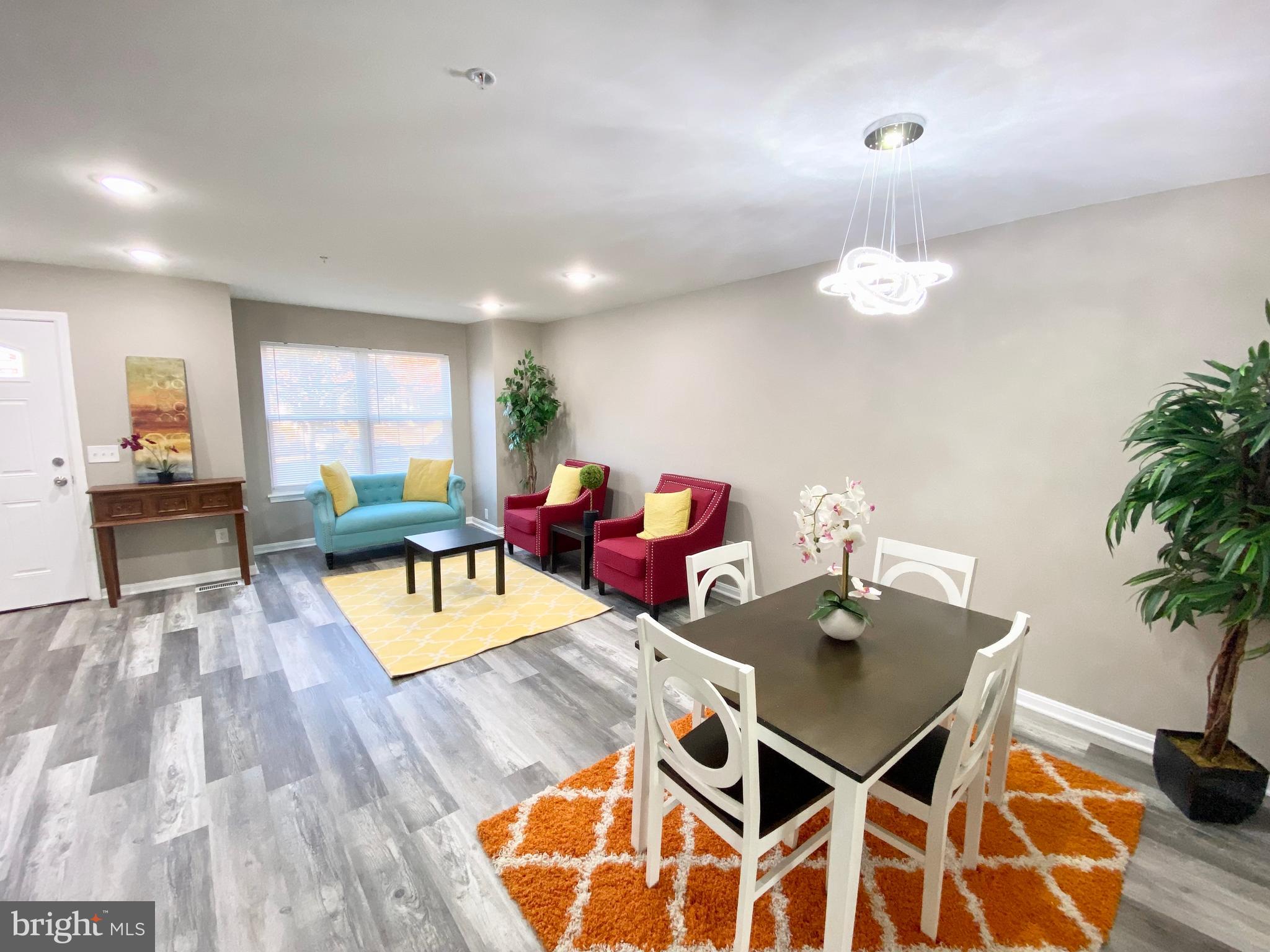 6524 Ridgeborne Drive Rosedale, MD 21237 - Photo 5 of 30 Living/ Dining combo
