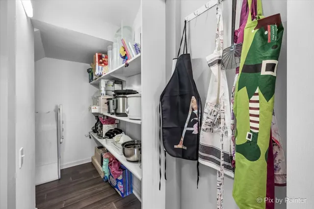 $339,900 | 2232 Vanderbilt Drive, Geneva, IL 60134